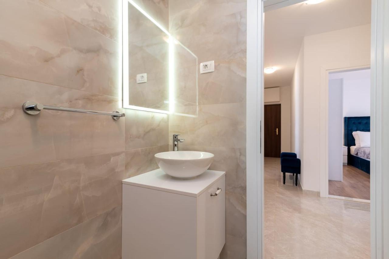 Oleandar Apartment โตรกีร์ ภายนอก รูปภาพ